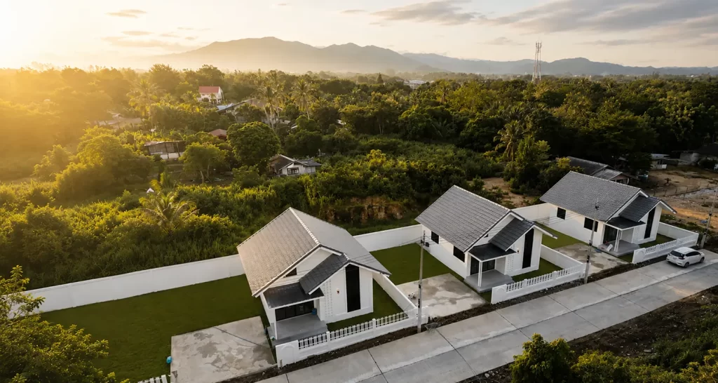 บรรยากาศพื้นที่อยู่อาศัยในอำเภอปราณบุรี จังหวัดประจวบคีรีขันธ์
